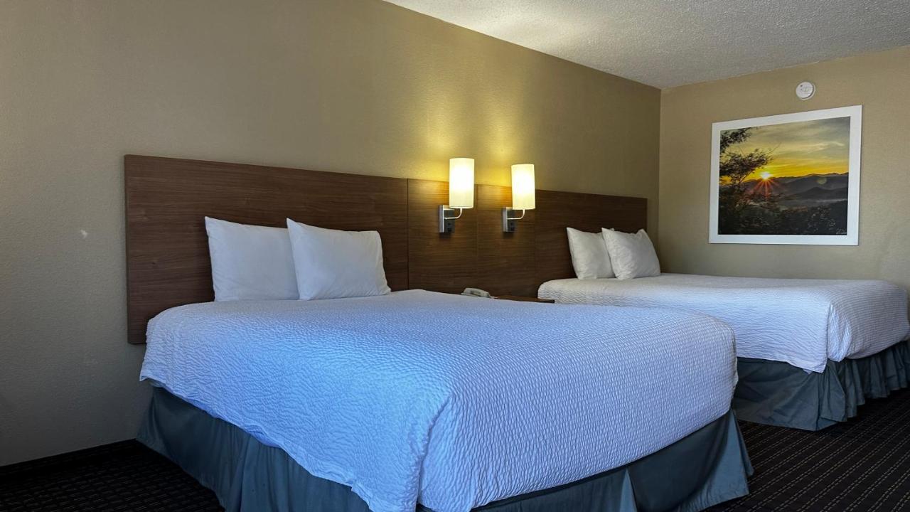 Days Inn By Wyndham Lexington-Columbia Exterior foto